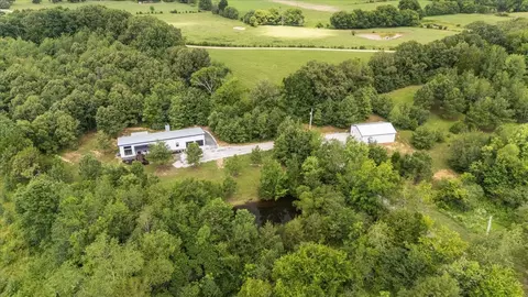 2006 Goodrich Rd, Nunnelly, TN 37137
