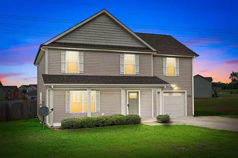 531 Tracy Ln, Clarksville, TN 37040