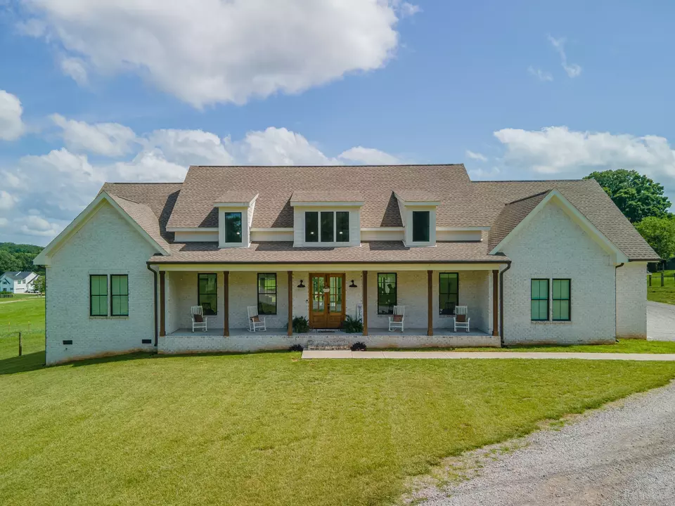  5247 Flat Creek Rd, Spring Hill, TN 37174 photo 1