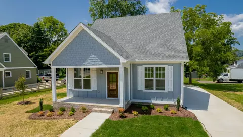 570 Main St S, Ashland City, TN 37015
