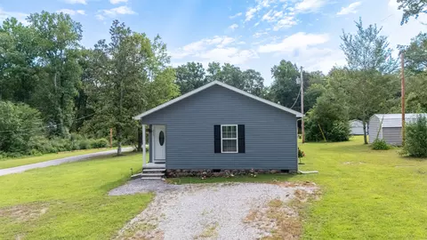 332 Riddle Ln, Estill Springs, TN 37330
