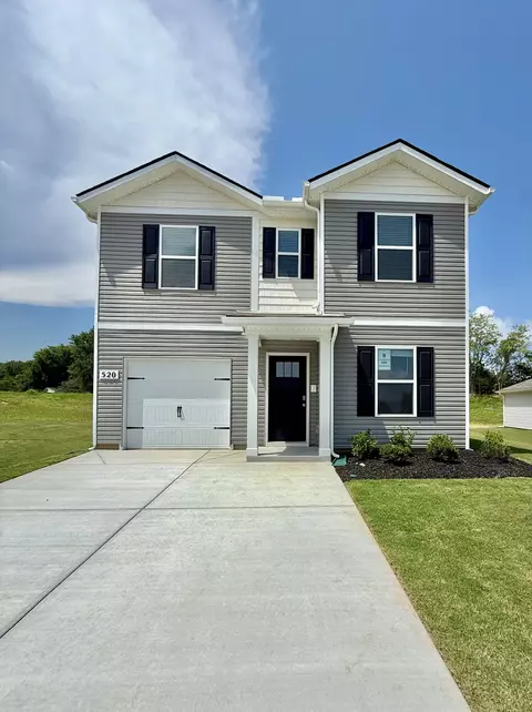 520 Cloudland Dr, Portland, TN 37148
