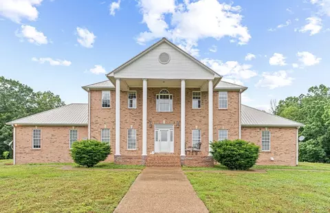 2800 Dunlap Rd, Duck River, TN 38454