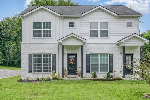252 Caroline Dr #A, Murfreesboro, TN 37128