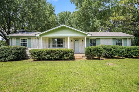 6576 Burkitt Rd, Antioch, TN 37013