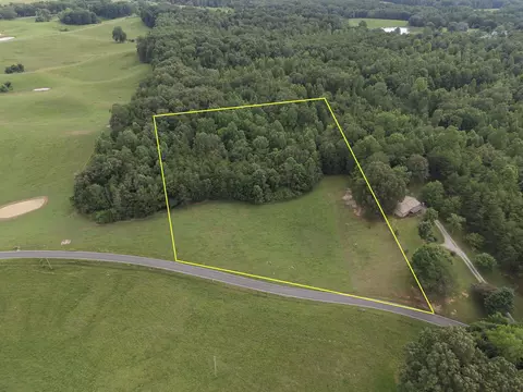 1 Barlow Rd W, Spencer, TN 38585