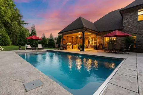 315 Fawns Pass, Lebanon, TN 37087