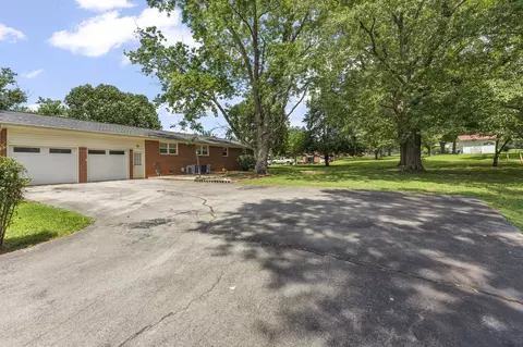 Exterior - 307 Mary Sharp Dr, Decherd, TN 37324 photo 9 of 9
