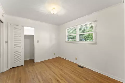 Bedroom - 307 Mary Sharp Dr, Decherd, TN 37324 photo 3 of 5