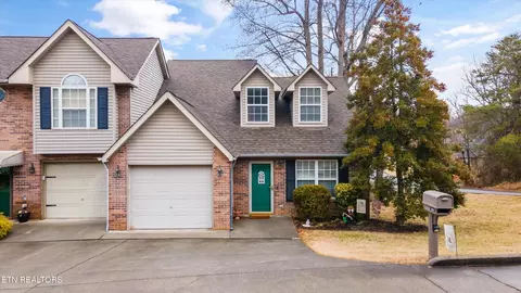 1031 Silver Creek Ln, Maryville, TN 37804