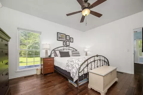 Bedroom - 702 John Windrow Rd, Eagleville, TN 37060 photo 1 of 3