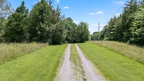 Other - 702 John Windrow Rd, Eagleville, TN 37060 photo 2 of 18