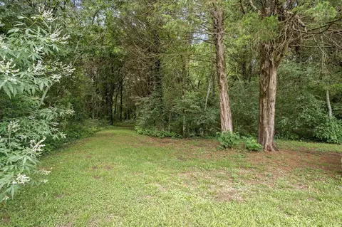 Exterior - 702 John Windrow Rd, Eagleville, TN 37060 photo 3 of 24