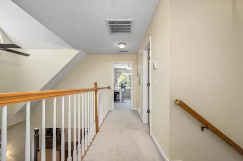 Entry Way - 702 John Windrow Rd, Eagleville, TN 37060 photo 8 of 8