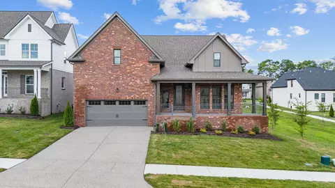 2032 Wt Chandler Blvd #80, Gallatin, TN 37066