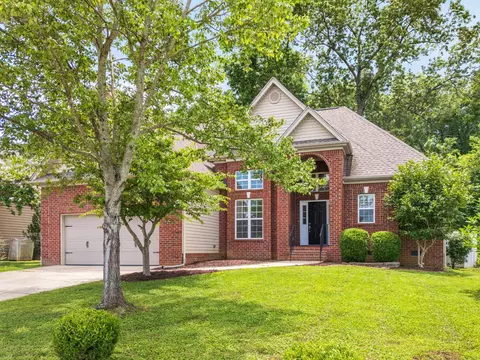 8486 Gracie Mac Ln, Ooltewah, TN 37363