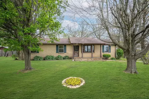 1529 W Grab Creek Rd, Dickson, TN 37055