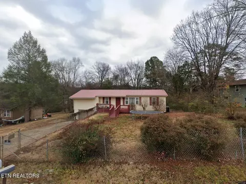 2008 Sunny Ln, Knoxville, TN 37912