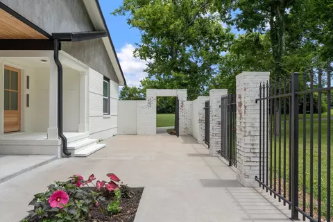 716 Elysian Fields Rd, Nashville, TN 37204