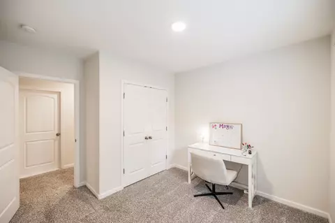 Entry Way - 773 Fox Ridge Dr, Springfield, TN 37172 photo 9 of 10