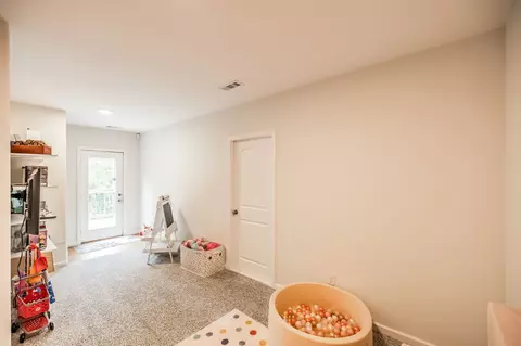Entry Way - 773 Fox Ridge Dr, Springfield, TN 37172 photo 6 of 10