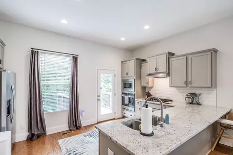 Kitchen - 773 Fox Ridge Dr, Springfield, TN 37172 photo 4 of 5