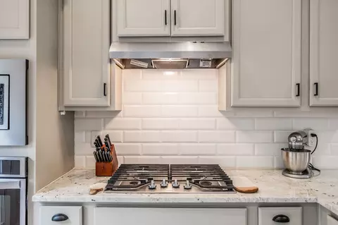 Kitchen - 773 Fox Ridge Dr, Springfield, TN 37172 photo 2 of 5