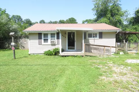 625 Barney Holt Rd, Jamestown, TN 38556