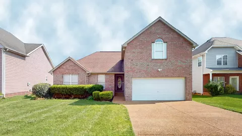 2639 Danbury Cir, Spring Hill, TN 37174