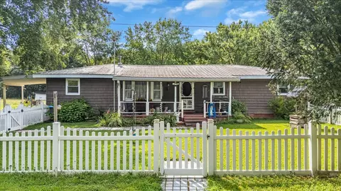 99 Arnold Rd, Flintville, TN 37335
