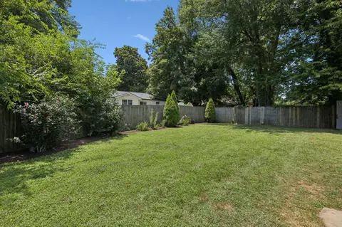 Exterior - 302 Patrick Ave, Franklin, TN 37064 photo 5 of 7