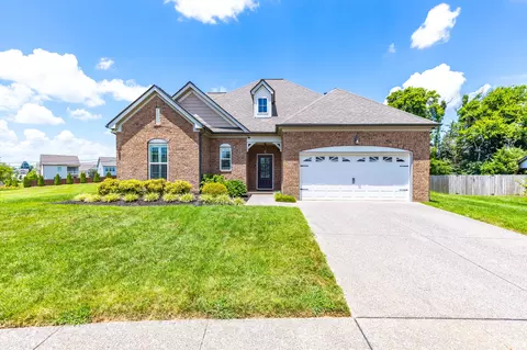 1001 Achiever Cir, Spring Hill, TN 37174