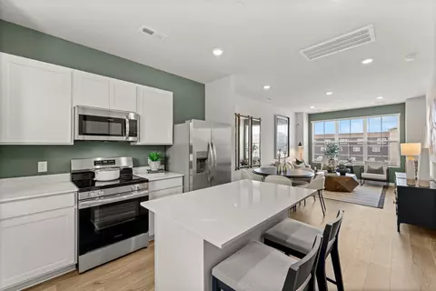 804 Taylor Dr, Chapel Hill, TN 37034