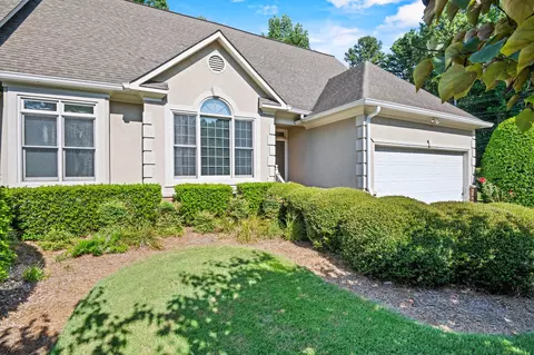 1500 Thornebrooke Cir, Dalton, GA 30720