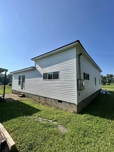 Exterior - 407 Main St, Prospect, TN 38477 photo 3 of 7
