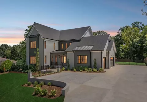 853 Belton Dr, Nashville, TN 37205