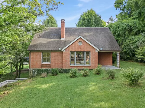 2109 Brookview Dr, Nashville, TN 37214