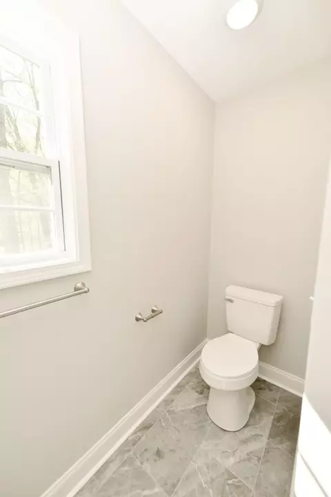 Bath - 210 Patrick Dr, Dover, TN 37058 photo 6 of 6