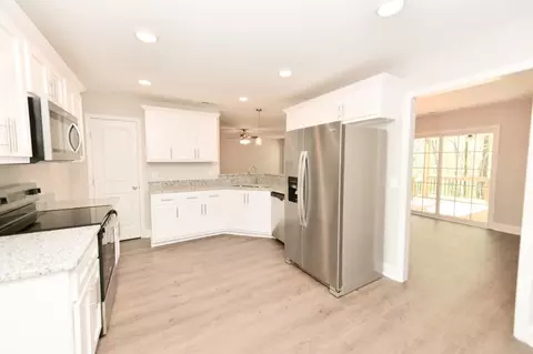 Kitchen - 210 Patrick Dr, Dover, TN 37058 photo 2 of 6
