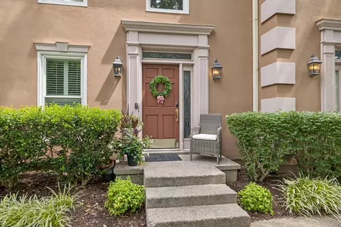 3059 Woodlawn Dr, Nashville, TN 37215