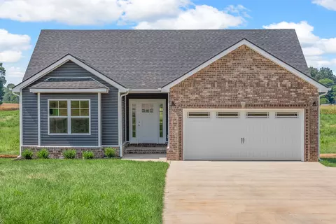 5 Hugh Hunter Rd, Oak Grove, KY 42262