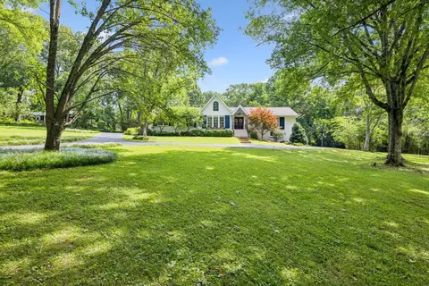 1204 Montpier Dr, Franklin, TN 37069