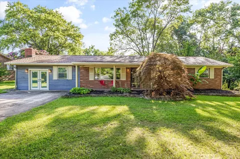 5518 Melstone Rd, Knoxville, TN 37912