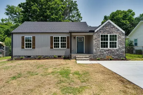 1102 Indian Ave, Rossville, GA 30741