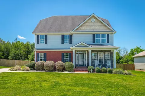 7531 Nightfall Cir, Ooltewah, TN 37363