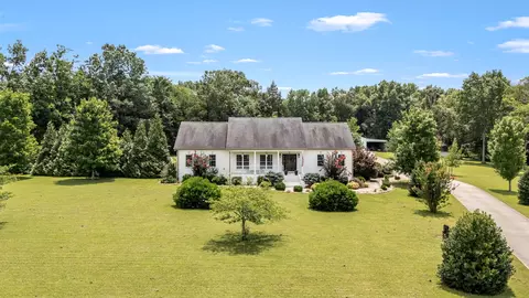 2376 Fairfield Pike, Shelbyville, TN 37160