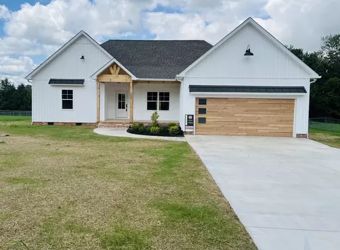 280 Gilispie Rd, Mcminnville, TN 37110