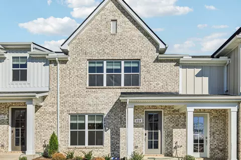 304 Greystone Lee Blvd, Smyrna, TN 37167