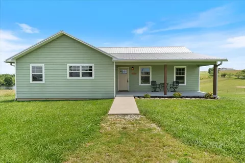 124 Rolling Meadows Rd, Pikeville, TN 37367