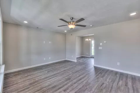 36 Legacy St, Decherd, TN 37324 photo 4